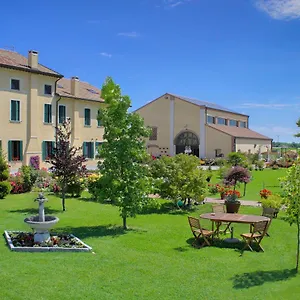  Alloggio per agriturismo Millefiori La Corte Delle Rose Italia